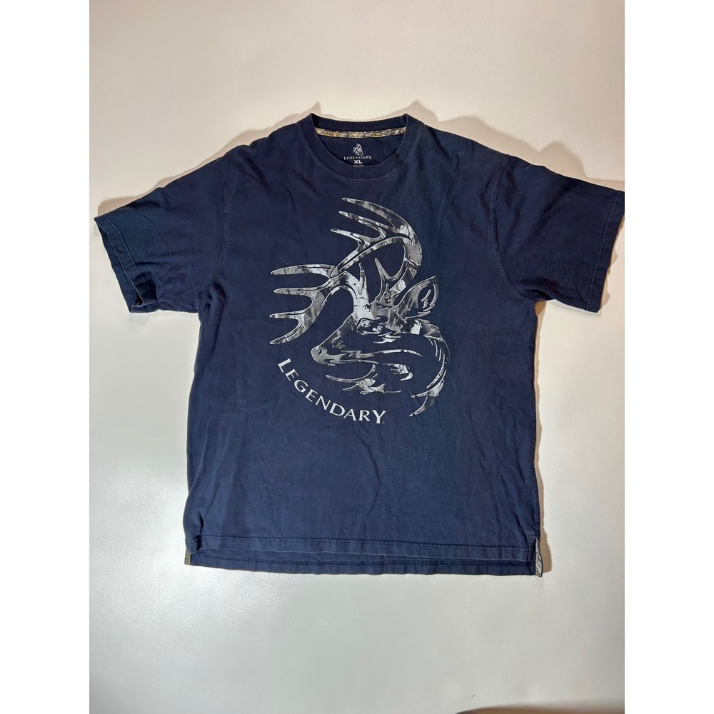 Legendary Whitetails Graphic Tee Mens XL Navy Blue Good Deer Hunting Camo Trim